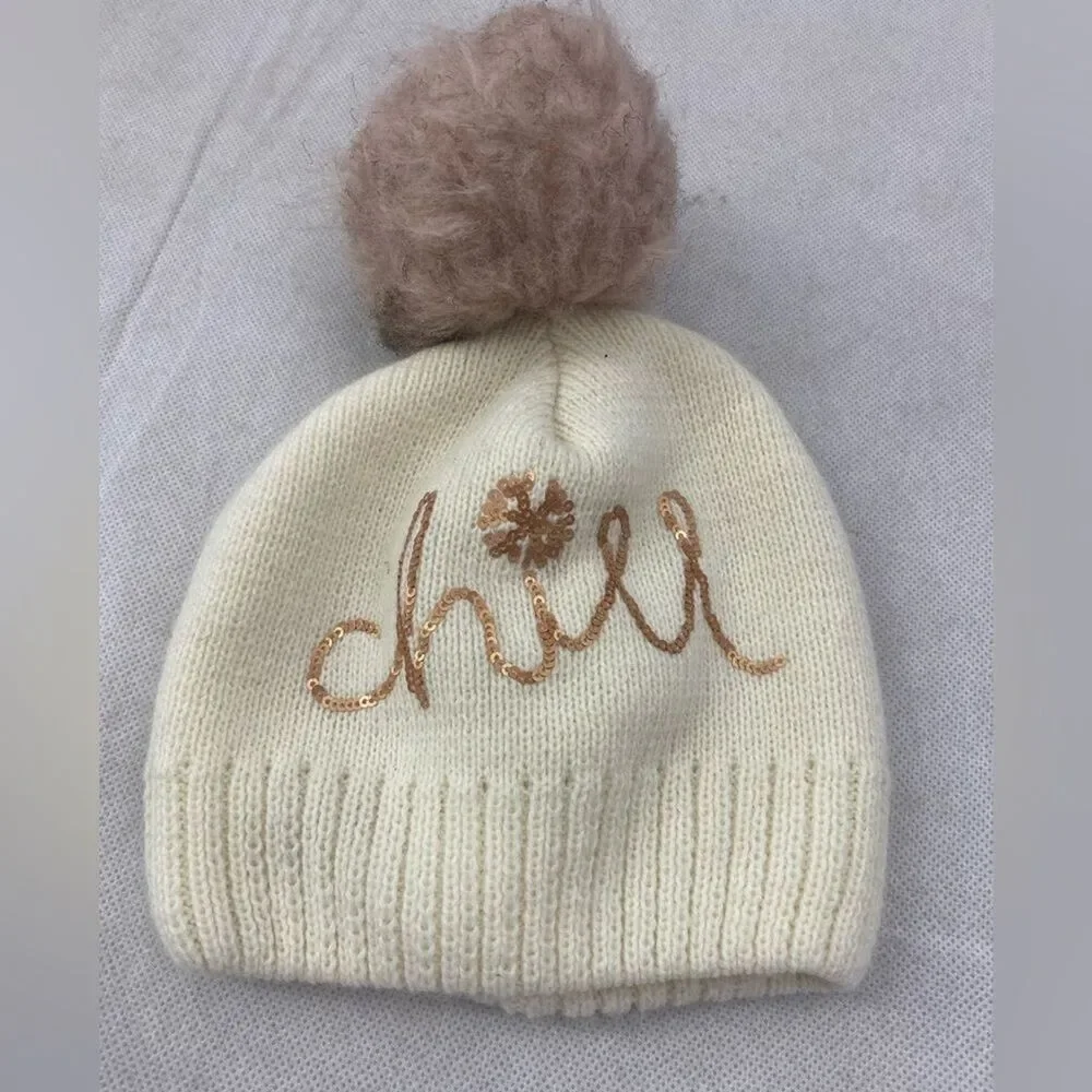 Toby‎ off white lil girl winter hat